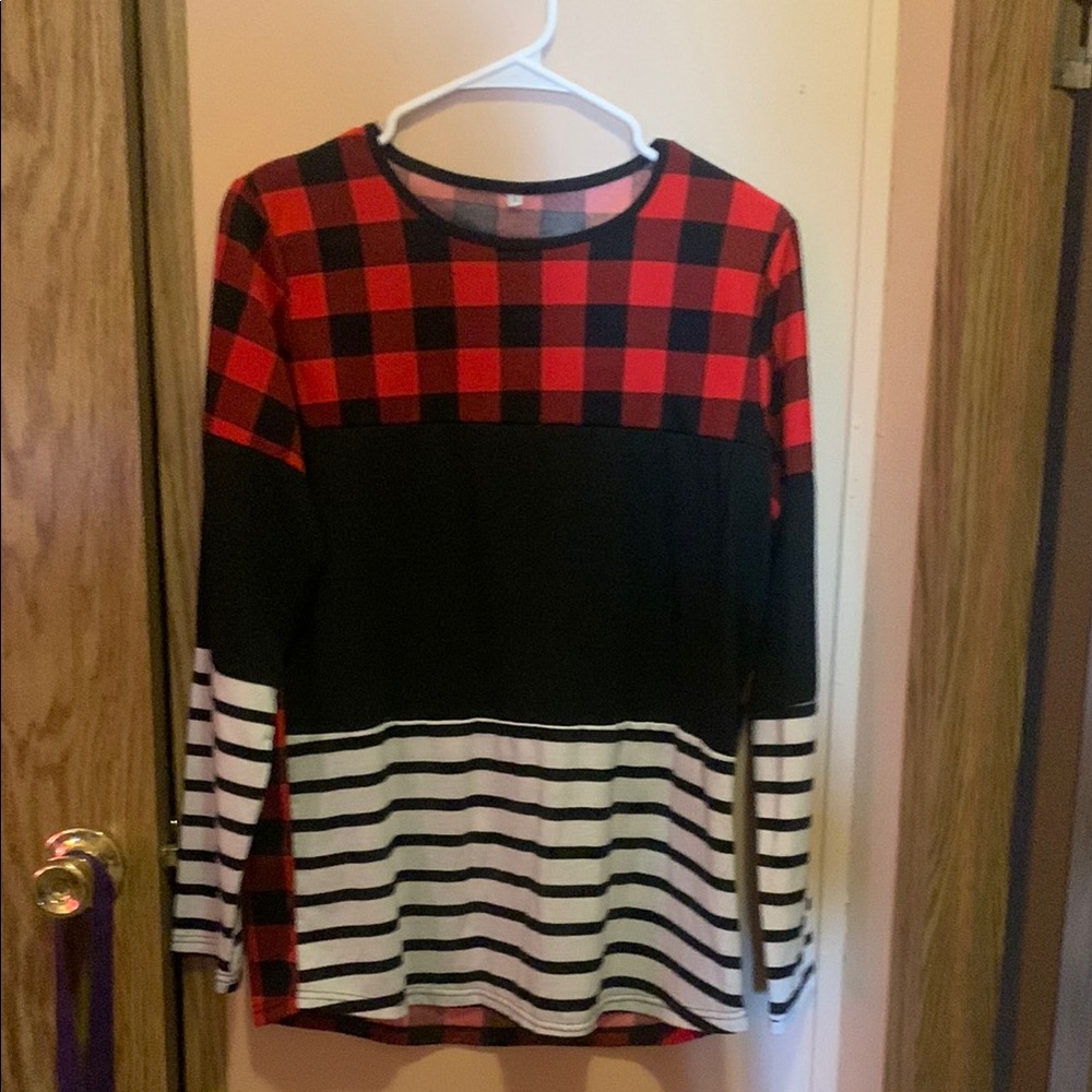 Red and Black Plaid Long Sleeve Top